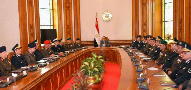 الرئيس عبد الفتاح السيسى يلتقى المجلسين الاعلى للقوات المسلحة والشرطة