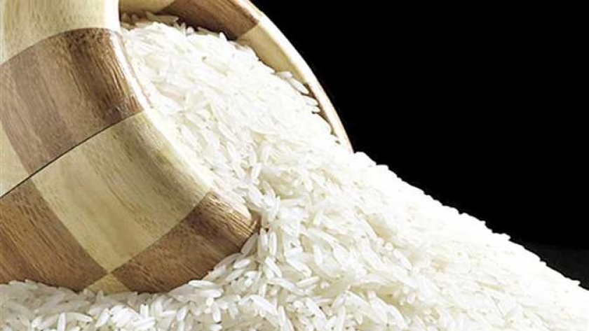 الأرز الأبيض - صورة أرسيفية