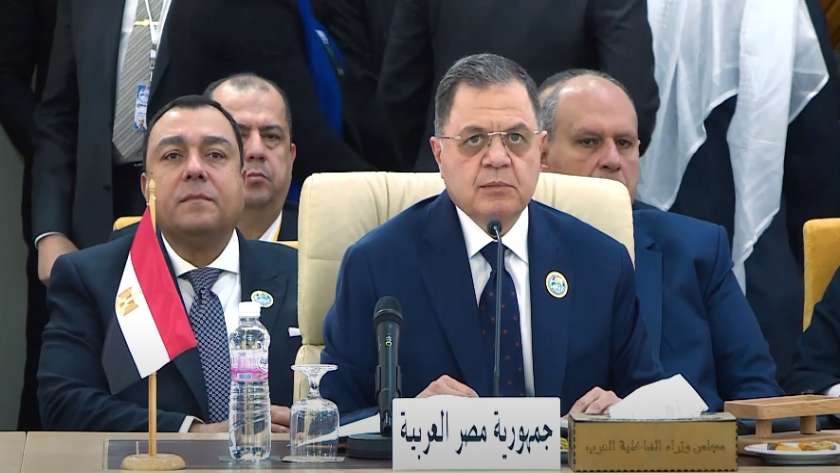وزير الداخلية المصري محمود توفيق
