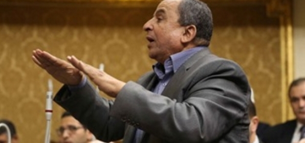 النائب عبد الحميد كمال، عضو الهيئة البرلمانية لحزب التجمع، وعضو لجنة الإدارة المحلية بالبرلمان