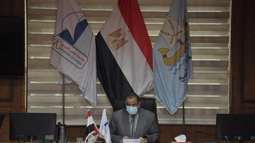 رئيس جامعة كفر الشيخ  بدء امتحانات الفصل الدراسي الأول في 27 فبراير