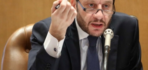 عمرو المنير - نائب وزير المالية للسياسات الضريبية