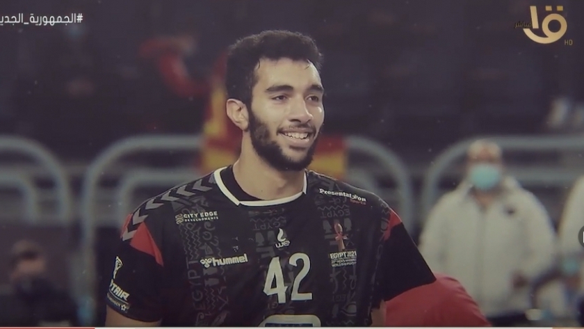 حسن قداح لاعب منتخب مصر لكرة اليد