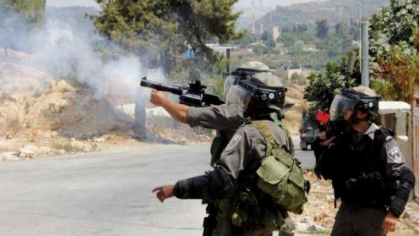 الاحتلال يحاصر بلدة تقوع جنوب شرق بيت لحم