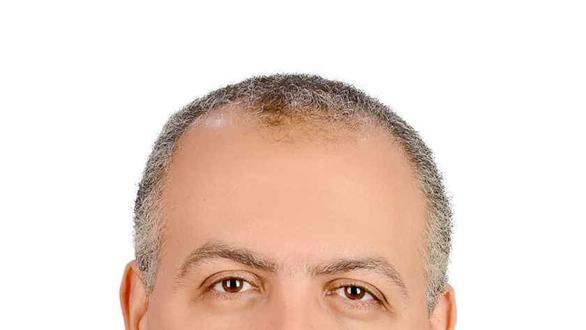 الدكتور ياسر الشربيني