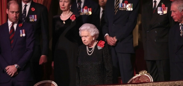 الملكة اليزابيث ملكة المملكة المتحدة