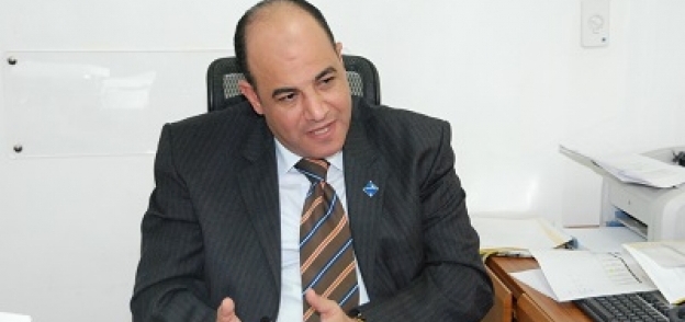 النائب طارق متولي، نائب السويس وعضو لجنة الصناعة