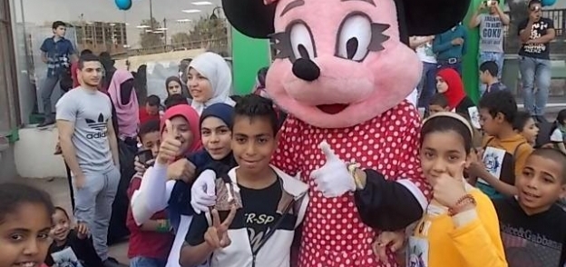 فريق «كراكيب» ينشر البهجة فى شبرا الخيمة: أهلاً بالعيد