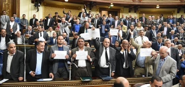 جلسة تصويت البرلمان على الاتفاقية