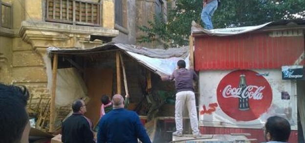 حملة إزالة إشغالات في حي شرق المنصورة بالدقهلية