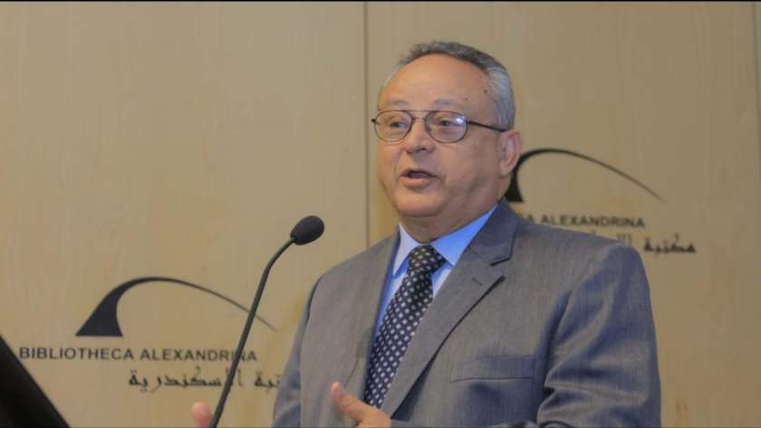مدير مكتبة الإسكندرية يفتتح حوار تحديات النشر