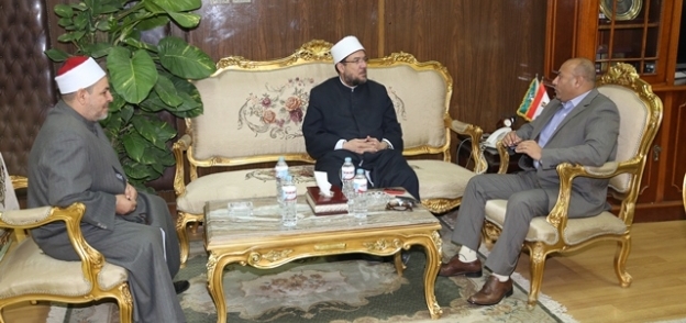 محافظ المنوفية يستقبل وزير الأوقاف قبل إفتتاح مسجد بالباجور