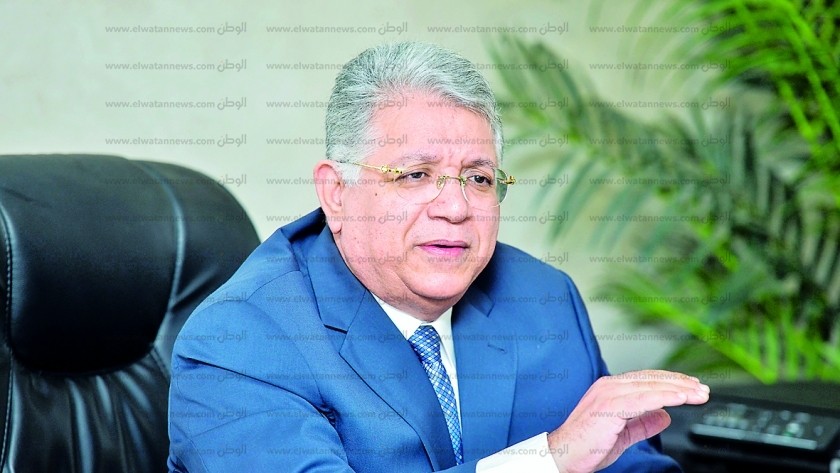 الدكتور جمال شيحة أستاذ أمراض الكبد بجامعة المنصورة