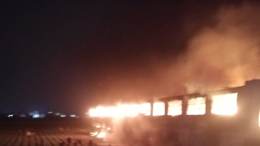 حريق داخل مصنع قطن بالغربية