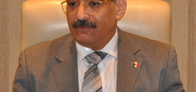رئيس جامعة حلوان