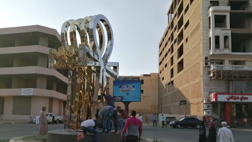 نقل مجسم "مفتاح الحياة" من أمام معبد الأقصر إلى ميدان شيراتون