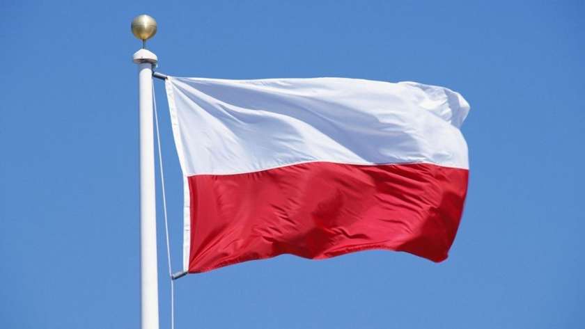 علم بولندا