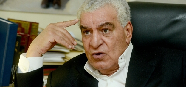 زاهي حواس وزير الاثار المصري الأسبق