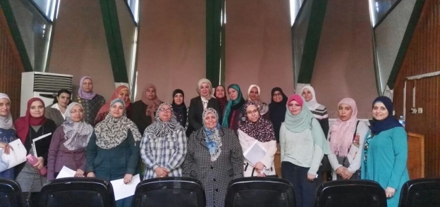 مدرسة كامبريدج مصر في زيارة لقسم الأورام بطب عين شمس