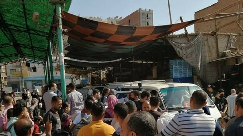 محافظ الفيوم يوجه المرور والمواقف بحل أزمة «موقف مصر»