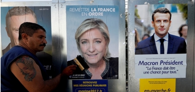 ملصقات الانتخابات الفرنسية