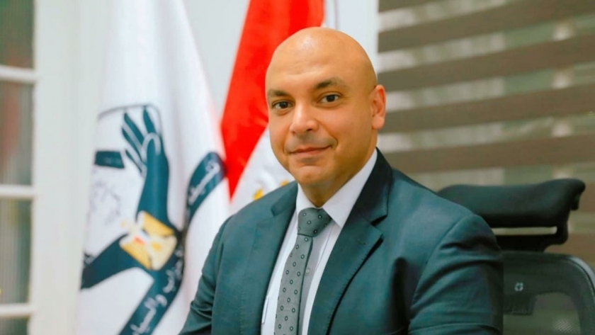 النائب محمود القط أمين سر لجنة الثقافة والسياحة والاثار والاعلام بمجلس الشيوخ