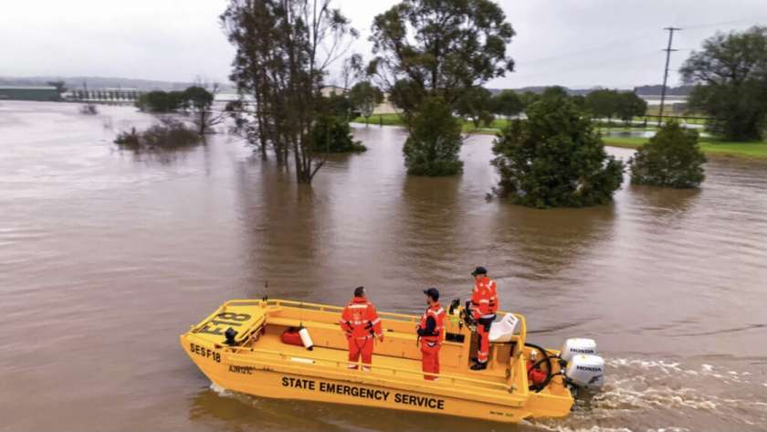 فيضانات تحاصر المواطنين فى أستراليا