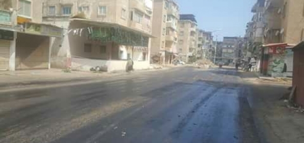 مديرية الطرق تبدأ أعمال الرصف بشوارع بالأعصر في دمياط