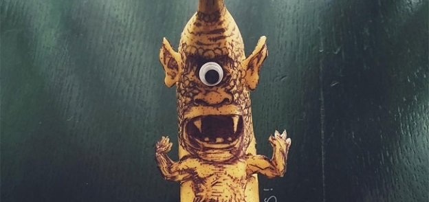 هولندي يحول الموز إلى قطعة فنية