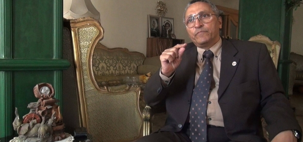 الدكتور إبراهيم العسيري