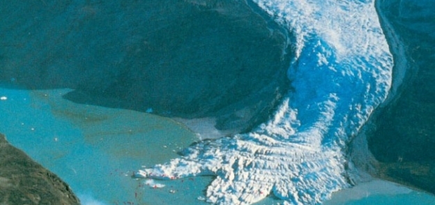 بحث دولي يحاكي حفر "قناة السويس" لمواجهة الانهيار الجليدي بالمحيطات