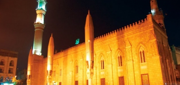 مسجد الإمام الحسين بالقاهرة