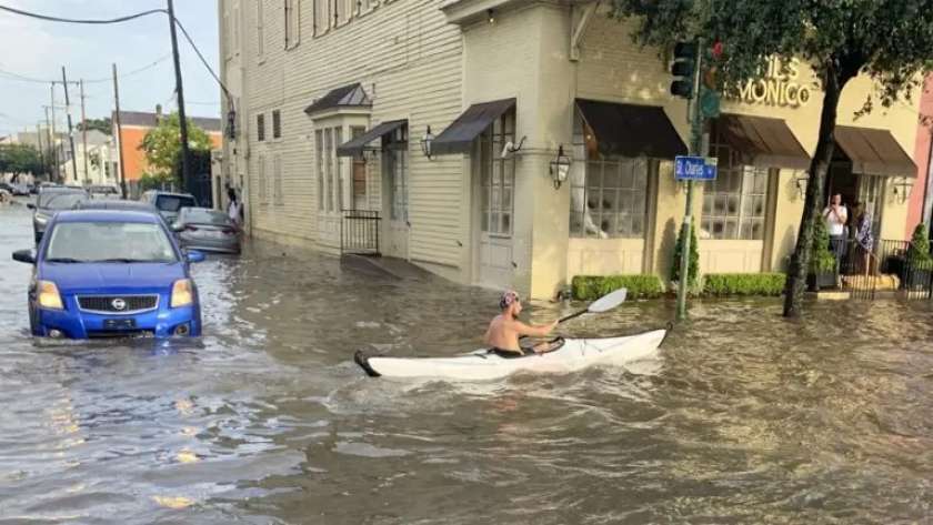مدينة نيو أورليانز تواجه فيضانات متكررة