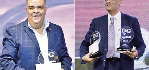 «مسلم» يحمل جوائز dmc - «أبوالسعود» تسلم جائزة «راديو 9090»