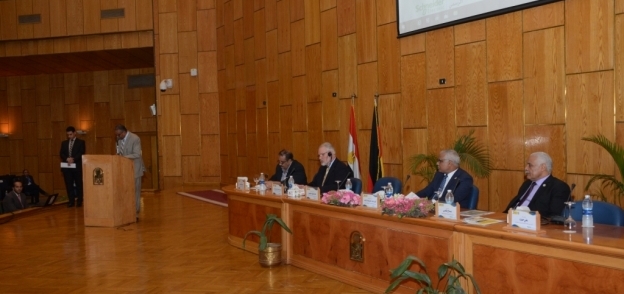 إنطلاق فاعليات المنتدى الثالث" نحو تطوير الصناعة فى صعيد مصر" بجامعة أسيوط