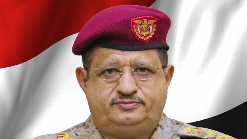 وزير الدفاع الفريق اليمني الركن محمد المقدشي