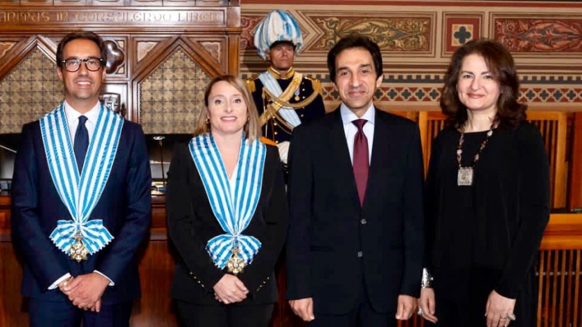 السفير بسام راضي سفير مصر في ايطاليا خلال لقاءه رئيسا جمهورية سان مارينو