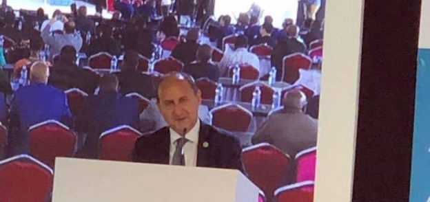 عمرو نصار خلال إلقائه كلمت مصر في مؤتمر أفريقيا الأن