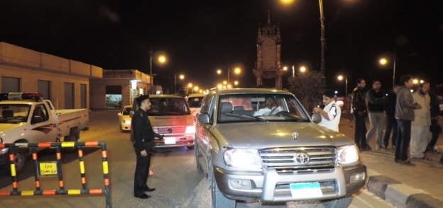 بالصور| مدير أمن مطروح يقود حملة مرورية مكبرة بشوارع المحافظة
