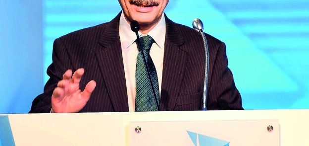 الدكتور أحمد درويش - رئيس المنطقة الاقتصادية لقناة السويس