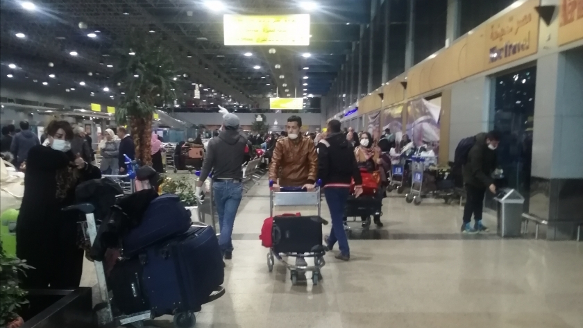 مطار القاهرة يستقبل رحلتين إستثنائتين قادمتين من المملكة العربية السعودية
