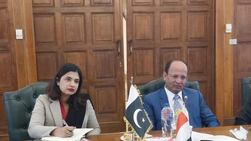 سفير باكستان خلال اللقاء