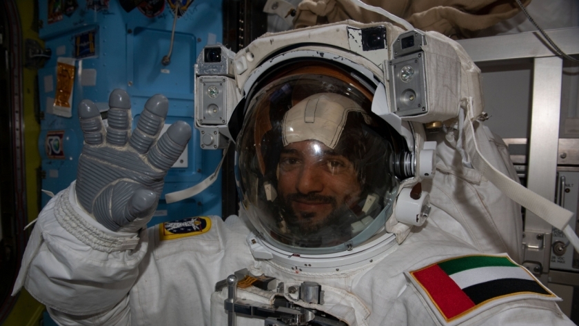 رائد الفضاء الإماراتي، سلطان النيادي