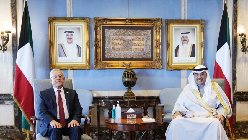 رئيس مجلس الوزراء الكويتي يستقبل رئيس مجلس النواب المصري