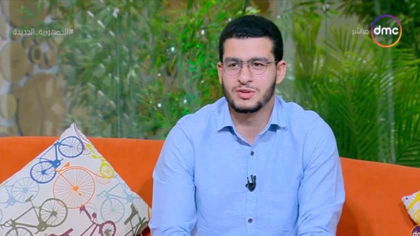 الدكتور محمد صقر الذي قرأ القرآن كاملًا في 7 ساعات دون أخطاء