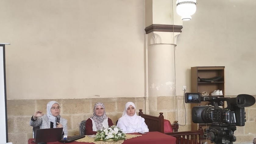 ملتقى المرأة بالجامع الأزهر