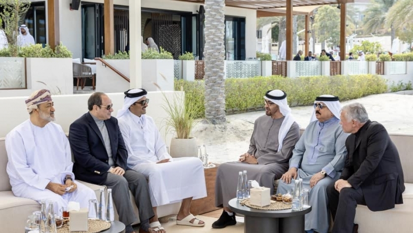 الرئيس عبدالفتاح السيسي وقادة دول الإمارات عُمان والبحرين وقطر والأردن