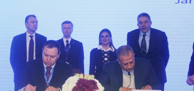 وزيرة التعاون الدولى خلال توقيع عدد من الاتفاقيات بين شركات مصرية وبيلاروسيا