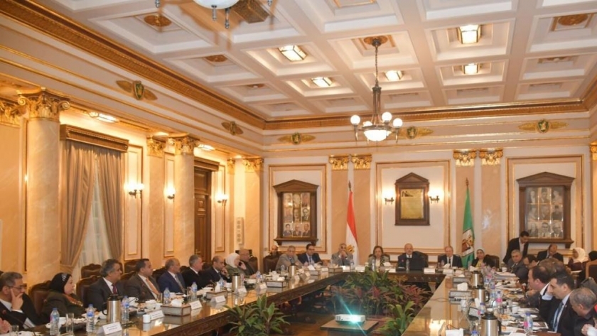 أحد اجتماعات مجلس جامعة القاهرة