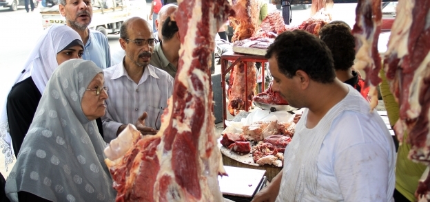 تراجع أسعار اللحوم في الفيوم